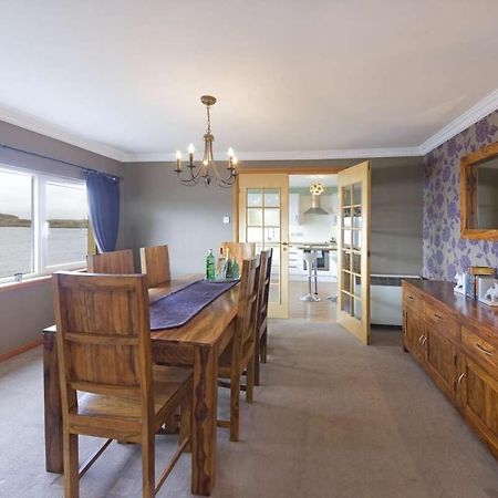 Esplanade Court Holiday Apartments Оубън Екстериор снимка
