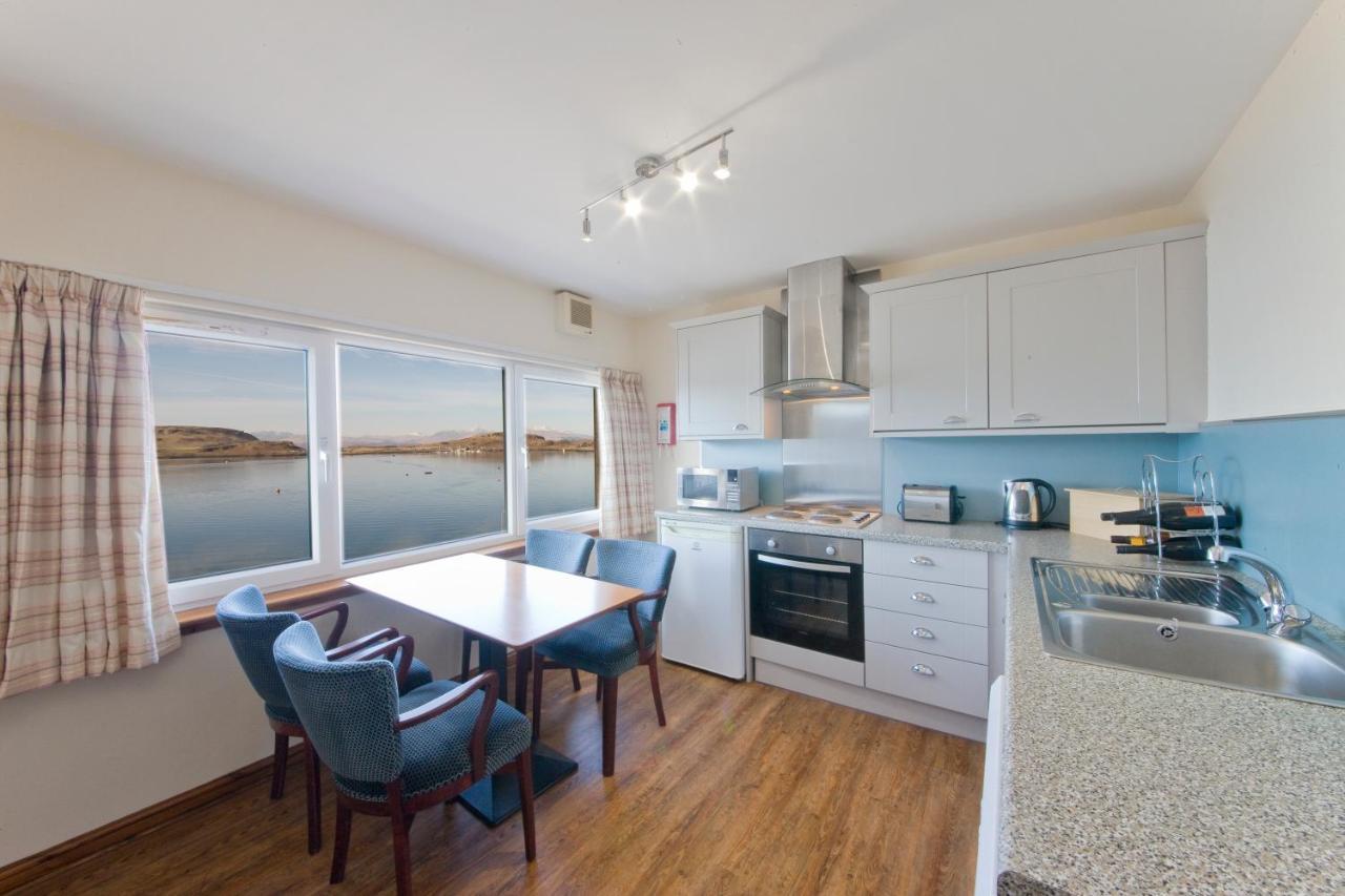 Esplanade Court Holiday Apartments Оубън Екстериор снимка