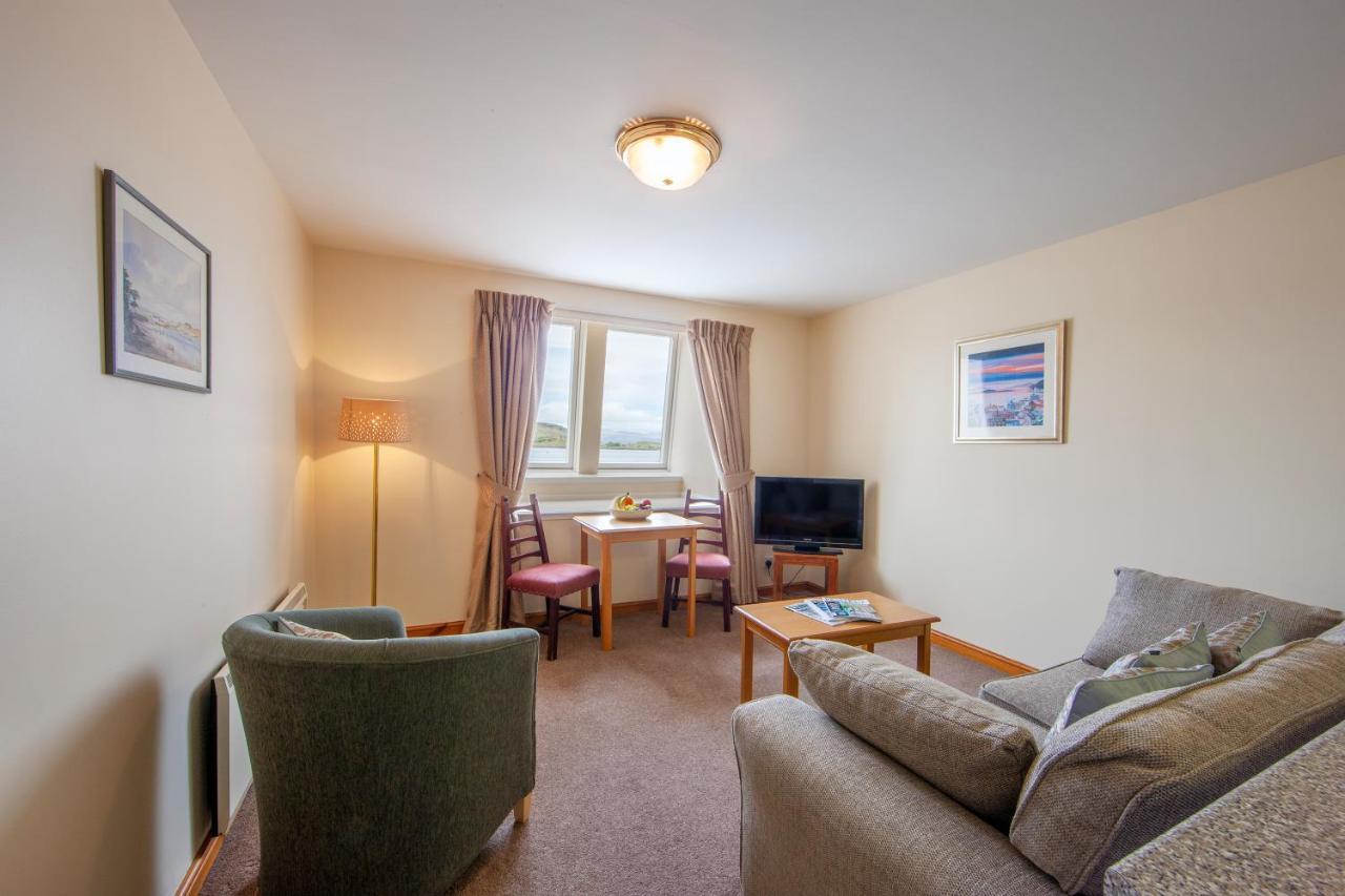 Esplanade Court Holiday Apartments Оубън Екстериор снимка