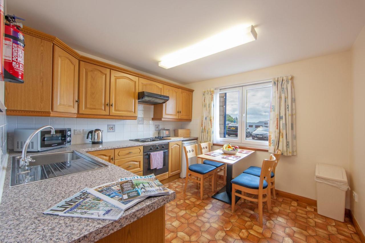 Esplanade Court Holiday Apartments Оубън Екстериор снимка